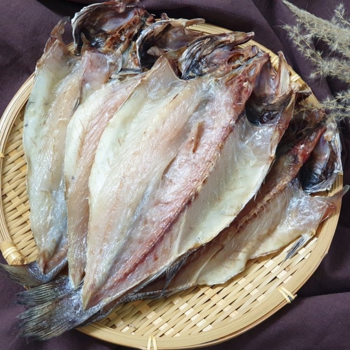 국산 반건조 민어 5마리(30~33cm)