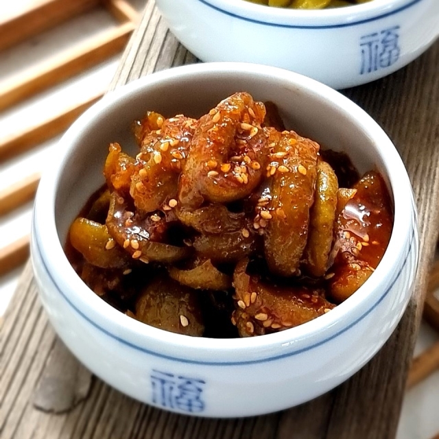 하동 고추장 매실 장아찌